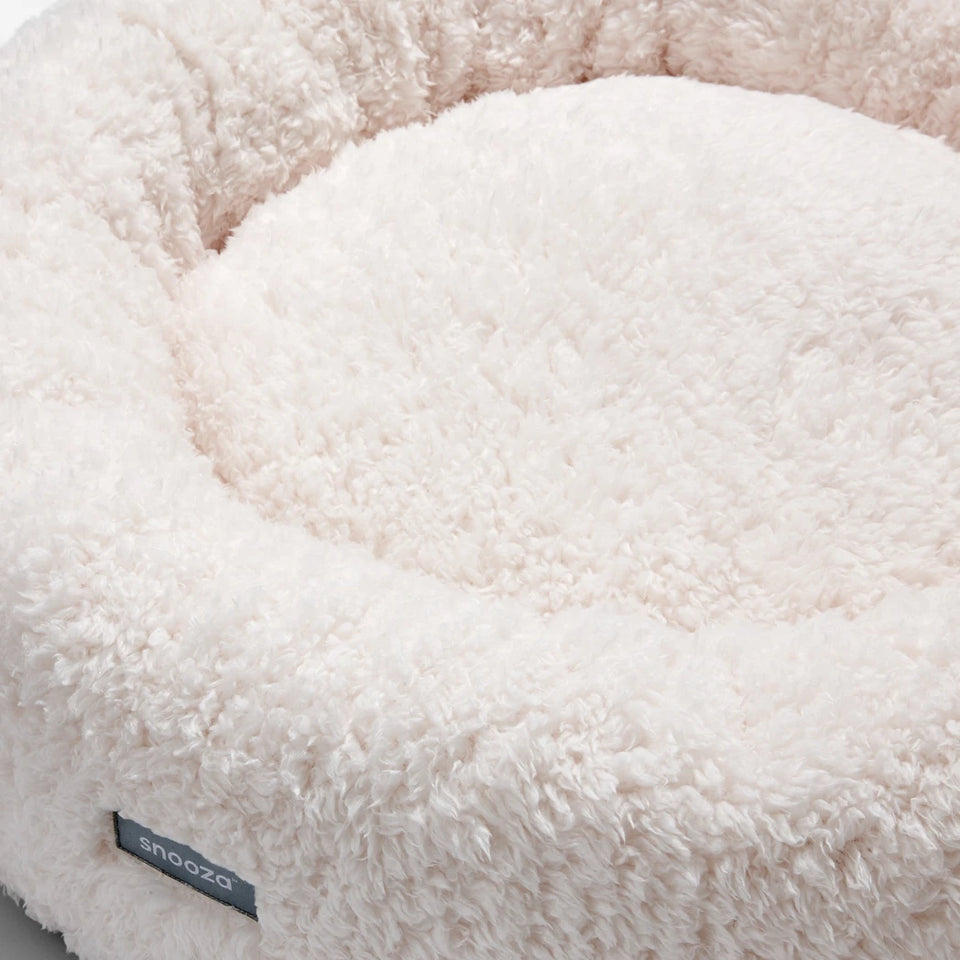 Dog Bed Cuddler – Mock Lambswool